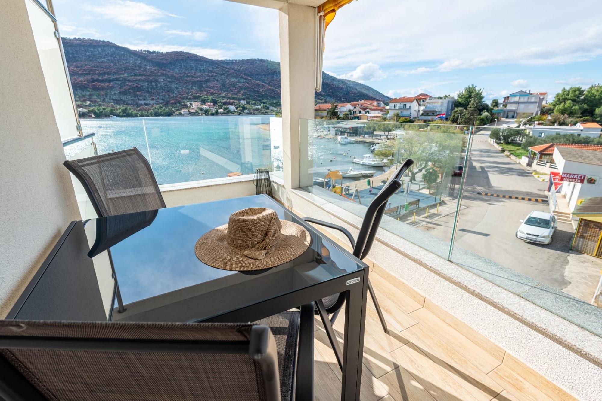 Apartments Holidays Roko Grebaštica 객실 사진