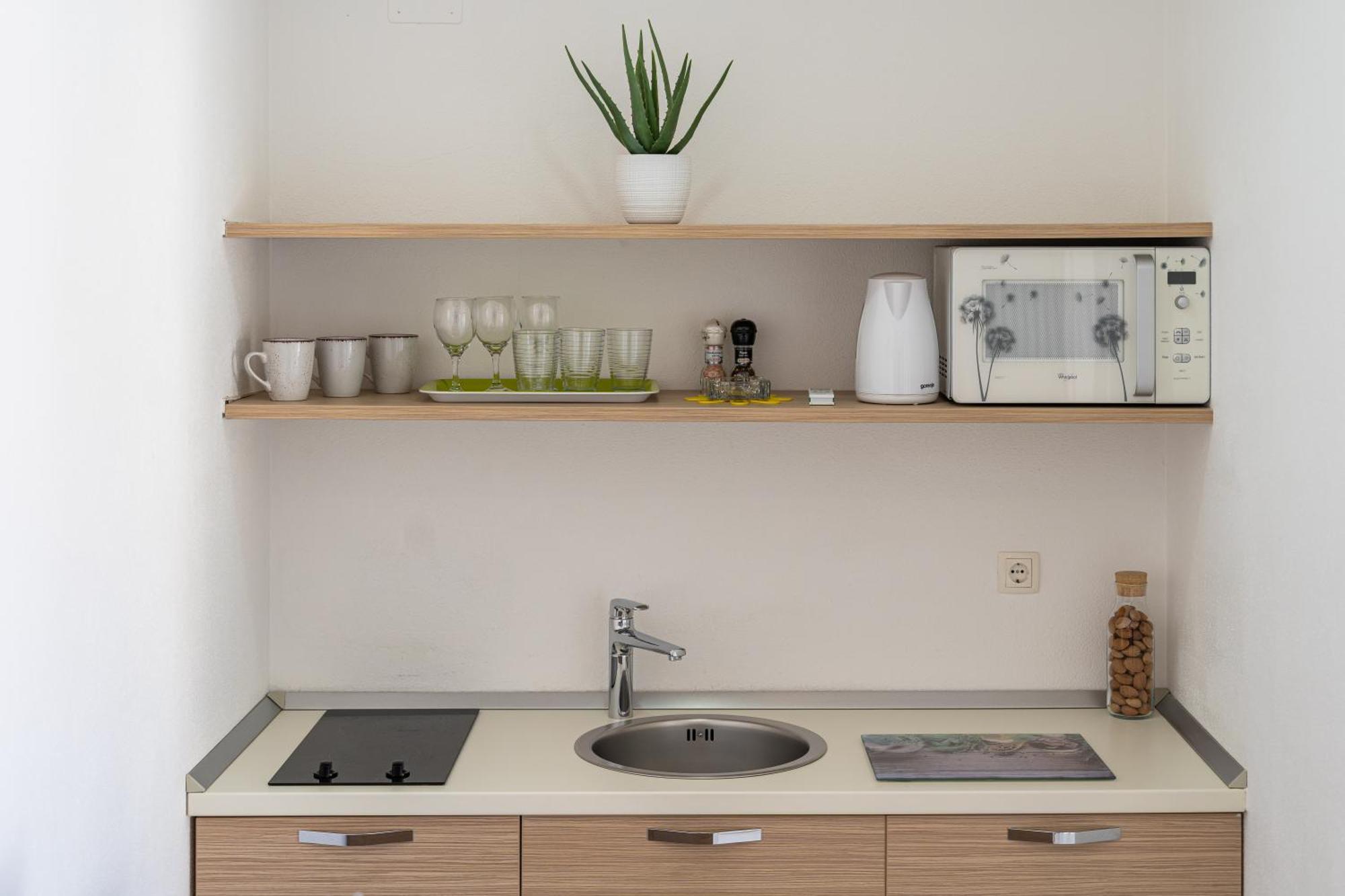 Apartments Holidays Roko Grebaštica 객실 사진