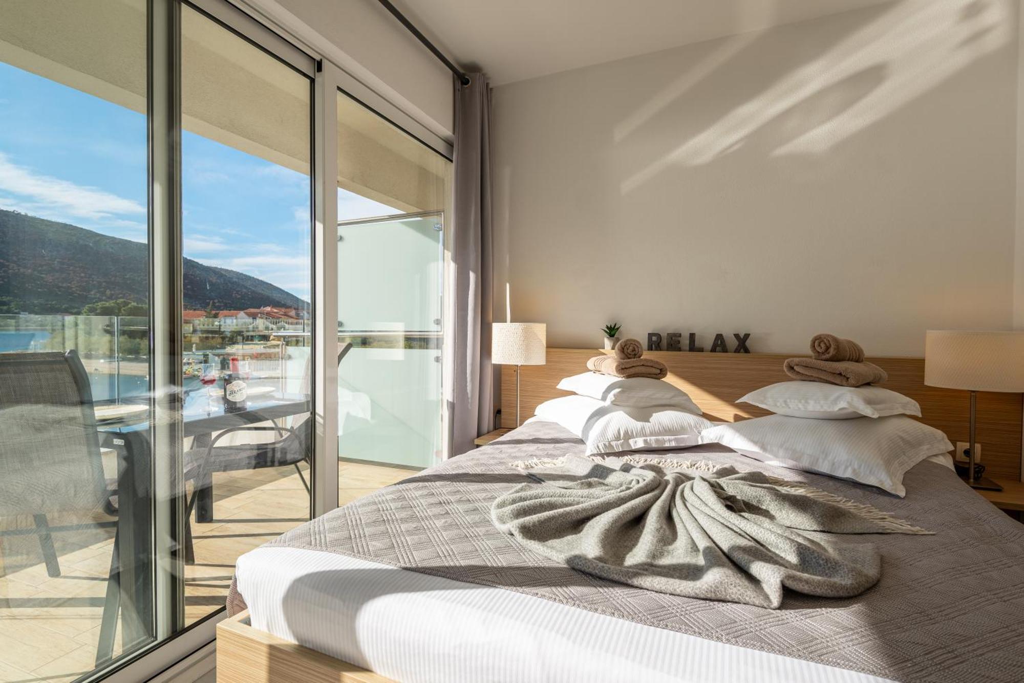 Apartments Holidays Roko Grebaštica 객실 사진