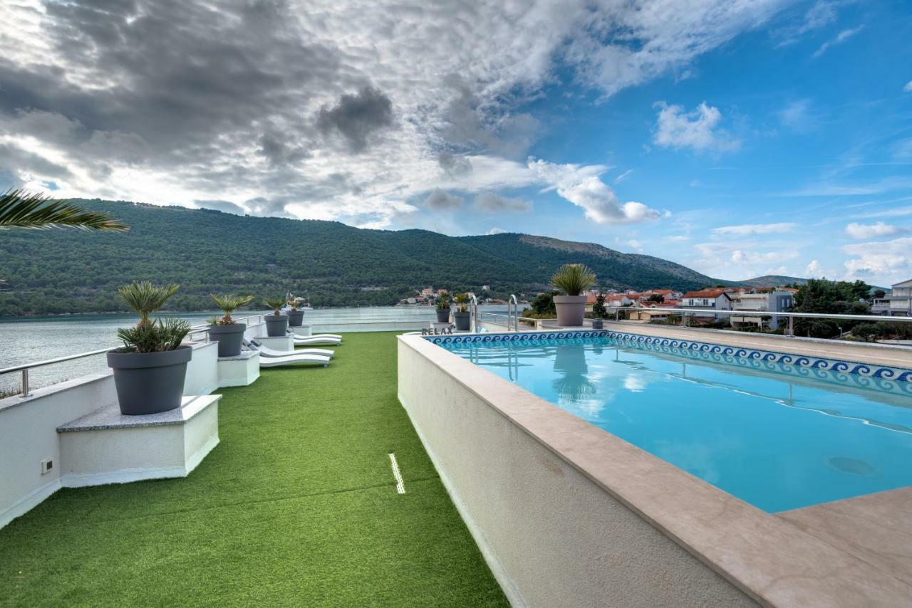 Apartments Holidays Roko Grebaštica 외부 사진